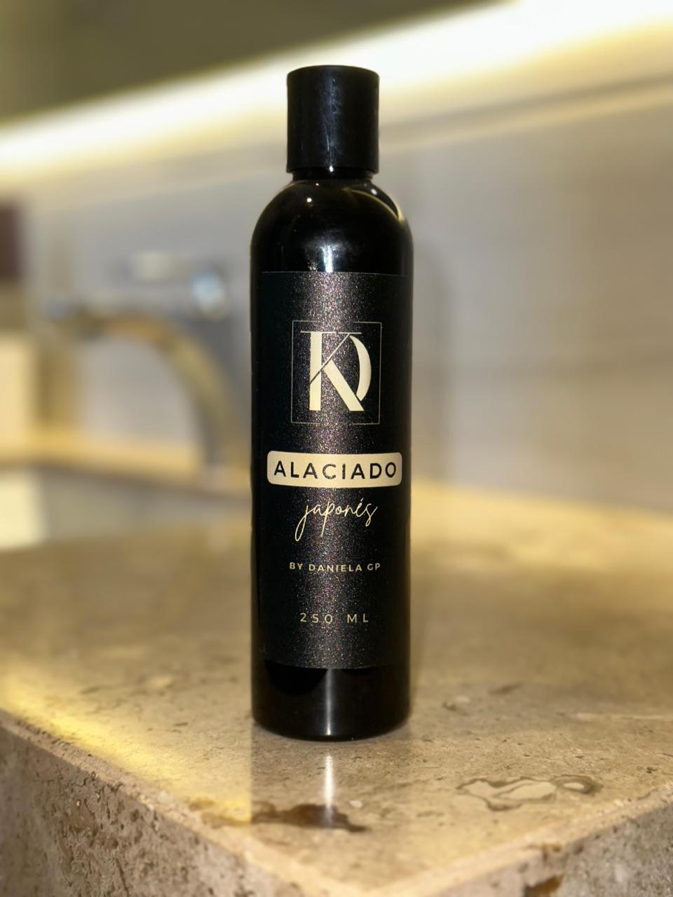 Alaciado japonés